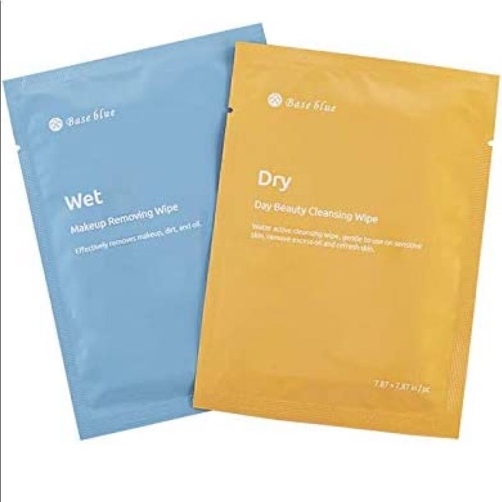𝅺BASEBLUE Cosmetics Dry and Wet, Dual Action Facial Cleansing Wipes